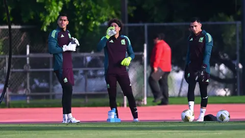 Rangel, Ochoa y Malagón pelean por la titularidad | MEXSPORT