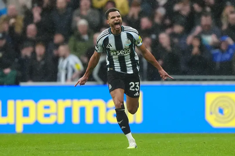 Jacob Murphy celebra con Newcastle en la Premier League | AP