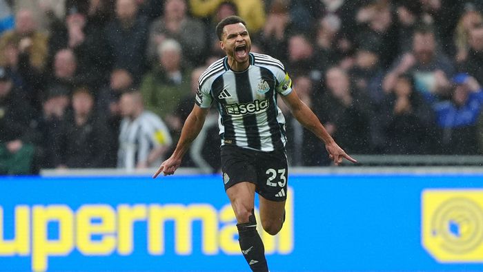 Jacob Murphy celebra con Newcastle en la Premier League | AP