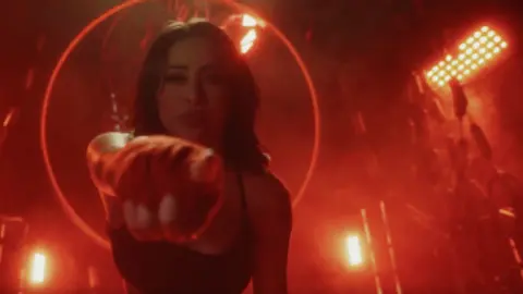 Kim Shantal l CAPTURA