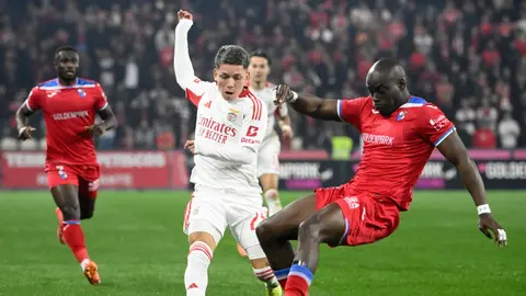 Benfica y Prestianni siguen soñando con levantar el trofeo |AFP