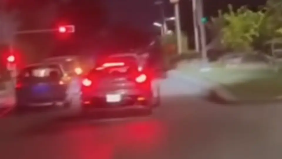 Los hechos sucedieron durante la madrugada del 1 de marzo sobre la Costera Miguel Alemán. / Captura de imagen