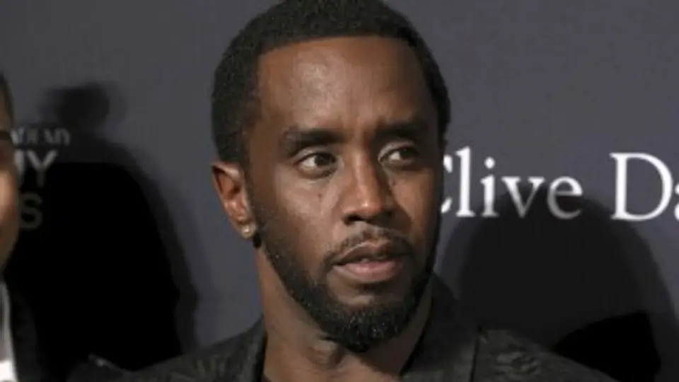 La reducción de la condena de Sean Diddy Combs está relacionada con su participación en un programa federal de tratamiento. / AP