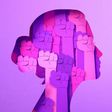 Por qué el color morado es el símbolo del feminismo: historia y significado