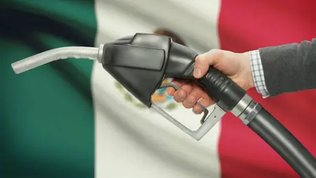 ¿Subirá la gasolina en México? Este es el plan para evitar aumentos por la crisis en Medio Oriente