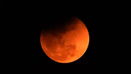 Eclipse lunar hoy: así se vio la impresionante Luna de Sangre