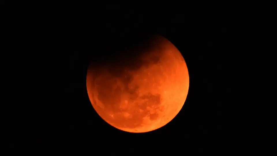 Eclipse lunar hoy: así se vio la impresionante Luna de Sangre