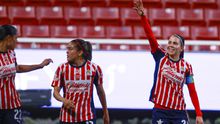 Alicia Cervantes en celebración con Chivas ante Mazatlán | IMAGO 7