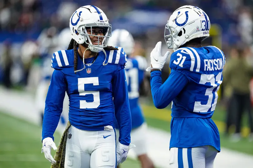 Stephon Gilmore jugó con seis equipos diferentes | AP