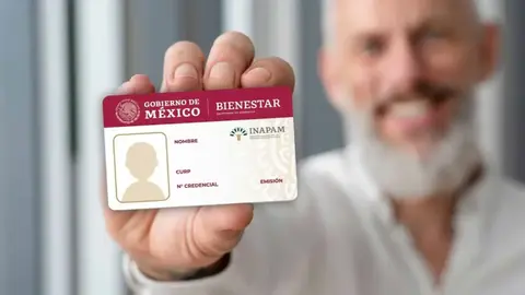La credencial beneficia a miles de adultos mayores en todo México./ RS