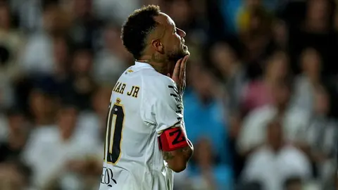 Neymar en lamento con Santos | AP
