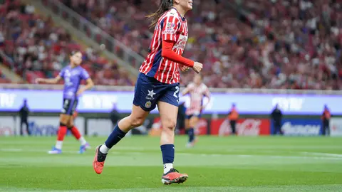 Alicia Cervantes, a dos goles de hacer historia con Chivas: va por el récord de Omar Bravo