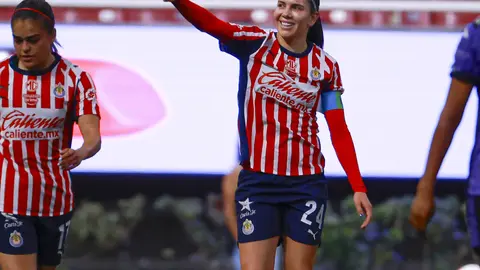 Alicia Cervantes celebra con Chivas en el partido ante Mazatlán | IMAGO 7