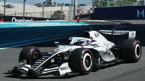 Checo Pérez, en el Circuito Callejero de Miami | AP