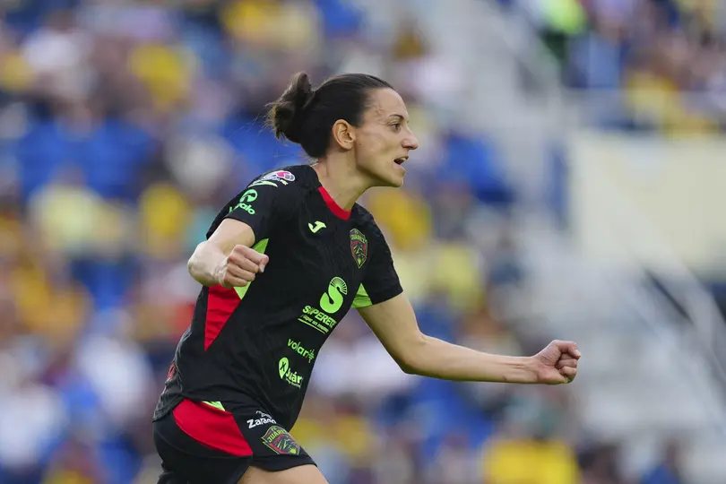 Aurelie Kaci festejando el segundo gol de las Bravas | Imago7