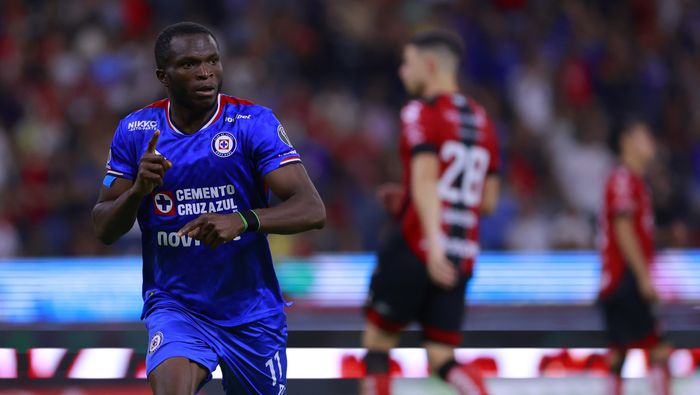 Christian Ebere en celebración con Cruz Azul contra Atlas en los Cuartos de Final del Clausura 2026 | MEXSPORT