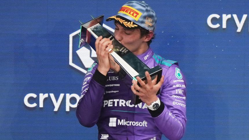 Kimi Antonelli festejando ganar en el Gran Premio de Miami | AP