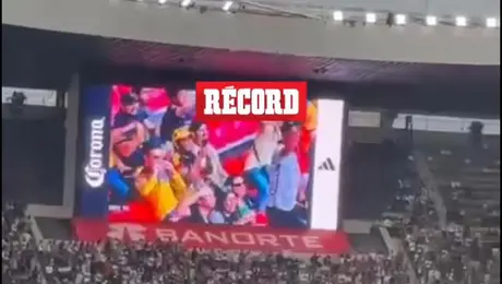 Comienza la guerra entre la barra de Pumas y del América en el Azteca