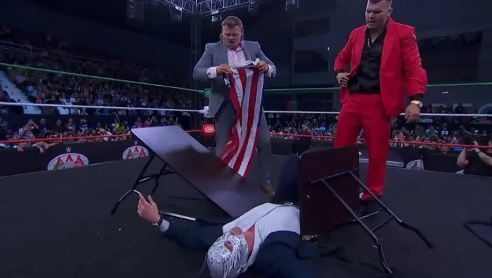 The Creed Brothers atacando al Grande Americano | AAA