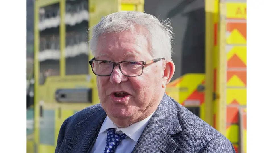 Alex Ferguson fue hospitalizado tras sentirse mal antes del partido del Manchester United