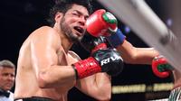 Gilberto 'Zurdo' Ramírez hospitalizado tras brutal nocaut ante David Benavidez