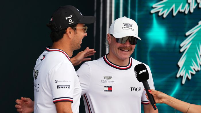 Checo Pérez y Valtteri Bottas en el Gran Premio de Miami 2026 | AP