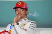 Charles Leclerc recibe dura sanción tras GP de Miami; Franco Colapinto y Lewis Hamilton suben