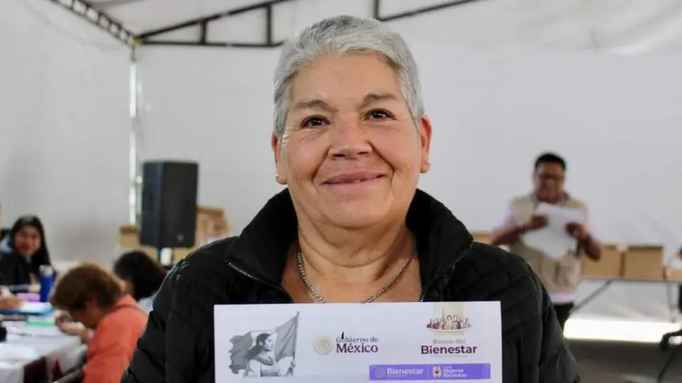 Los pagos del Bienestar se organizan por la primera letra del apellido paterno./ RS