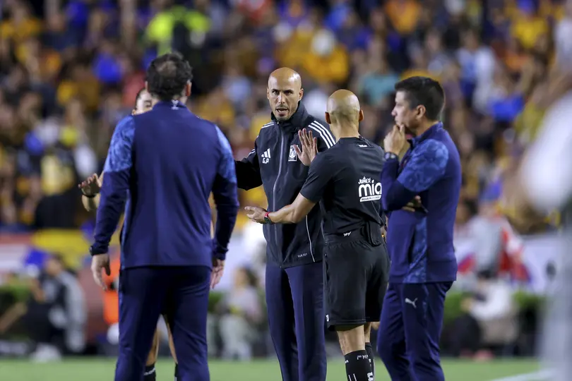 Pizarro reclamando una de las jugadas del partido | Imago7