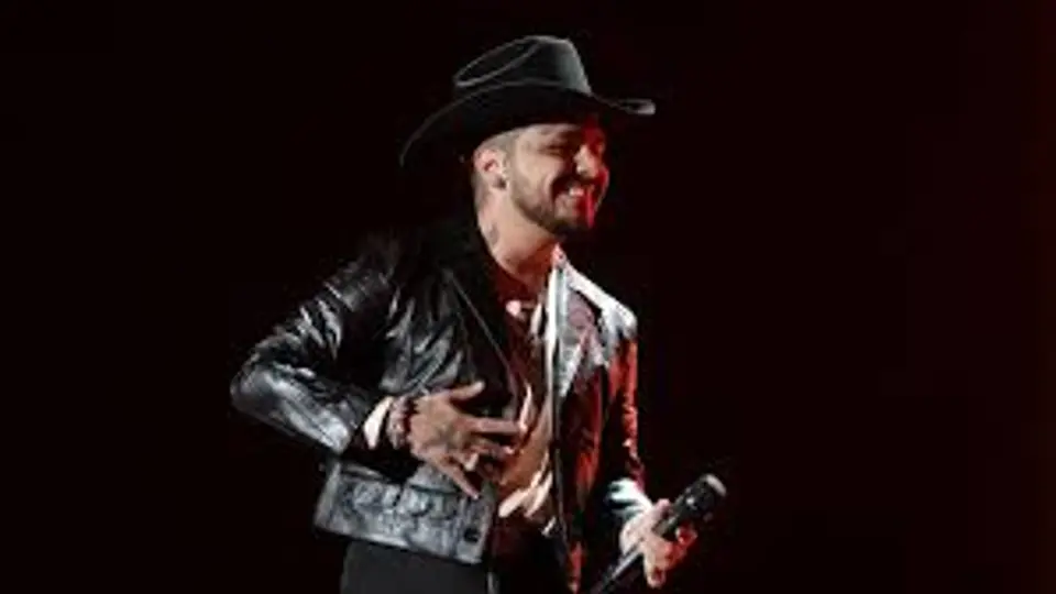 Nodal eliminó sus publicaciones en Instagram y ahora se presenta como “Forajido”./ iG