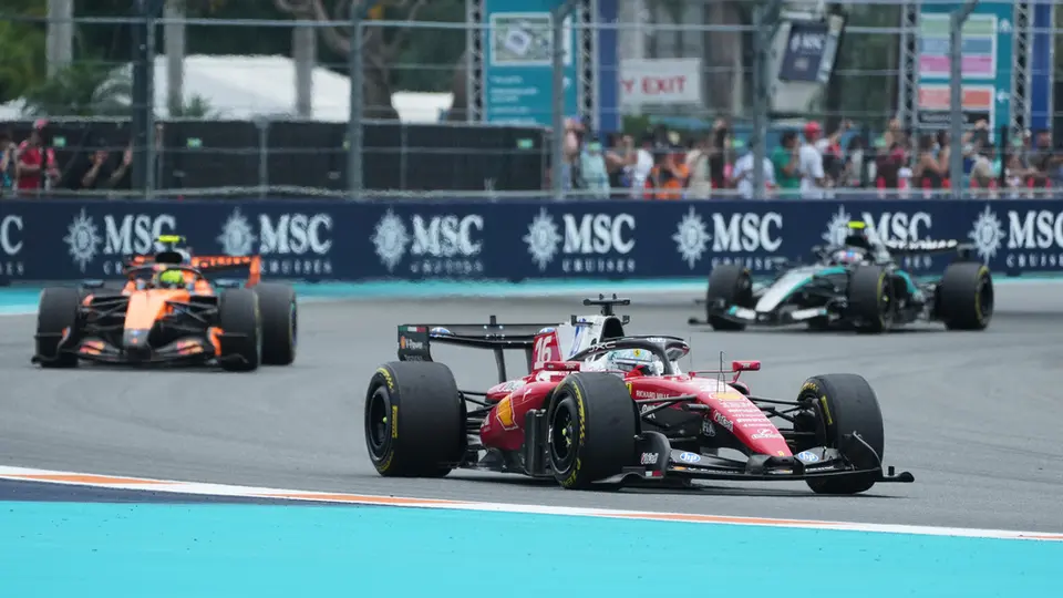Charles Leclerc en el Gran Premio de Miami | AP