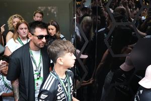 Messi en el paddock del Gran Premio de Miami | AP