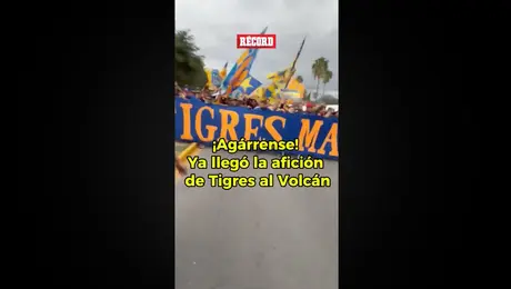 La afición de Tigres ya está en el Volcán para el juego ante Chivas