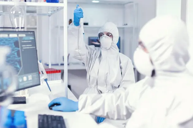 La Secretaría de Salud reiteró que actualmente no existen casos confirmados de ébola en México / Magnific