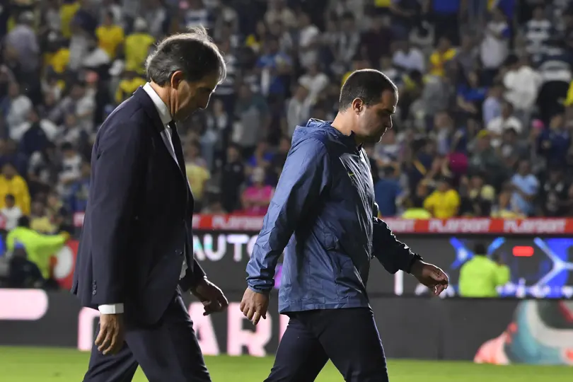 Guillermo Almada y André Jardine en un partido de la Liga MX | IMAGO 7