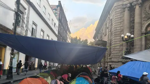 Los maestros continuarán con sus protestas hasta que sean solucionadas sus demandas / Redes Sociales