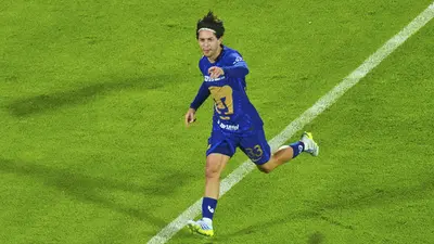Pumas lanza oferta de compra por Jordan Carrillo; Santos analiza
