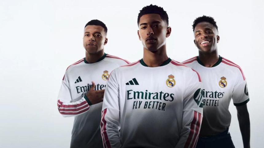 Mbappé, Bellingham y Vinicius con la nueva equipación de Real Madrid | realmadrid.com