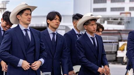 ¡Con sombrero norteño! Japón ya está en Monterrey para iniciar su preparación mundialista