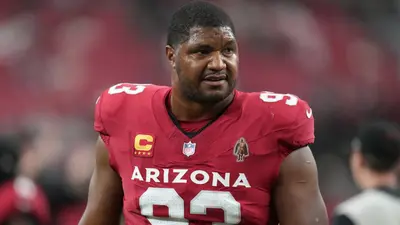 El hermano del jugador de la NFL, Calais Campbell, es acusado de asesinato tras el hallazgo del cuerpo de su madre