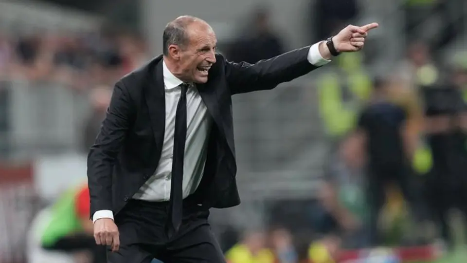 ¿Traición para el Milán? Massimiliano Allegri es nuevo entrenador del Napoli; firma por tres años