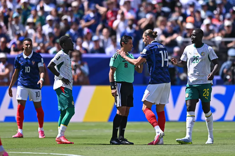 Alireza Faghani en el Francia contra Senegal l MEXSPORT