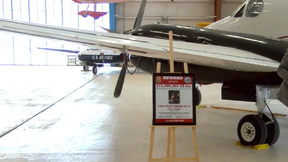 La nave Beechcraft King Air no pudo ser detectada por radares de México y así lograron sacar al narco / Especial