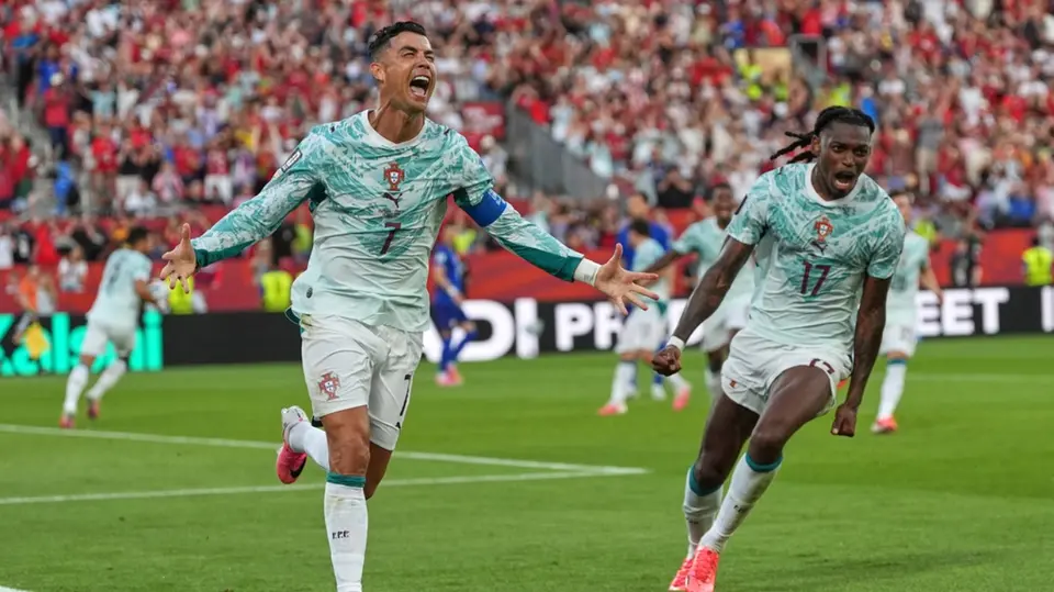 Cristiano Ronaldo festeja su gol contra Croacia | AP