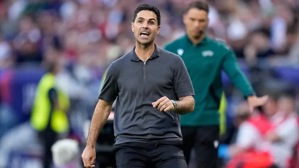Mikel Arteta con Arsenal | AP