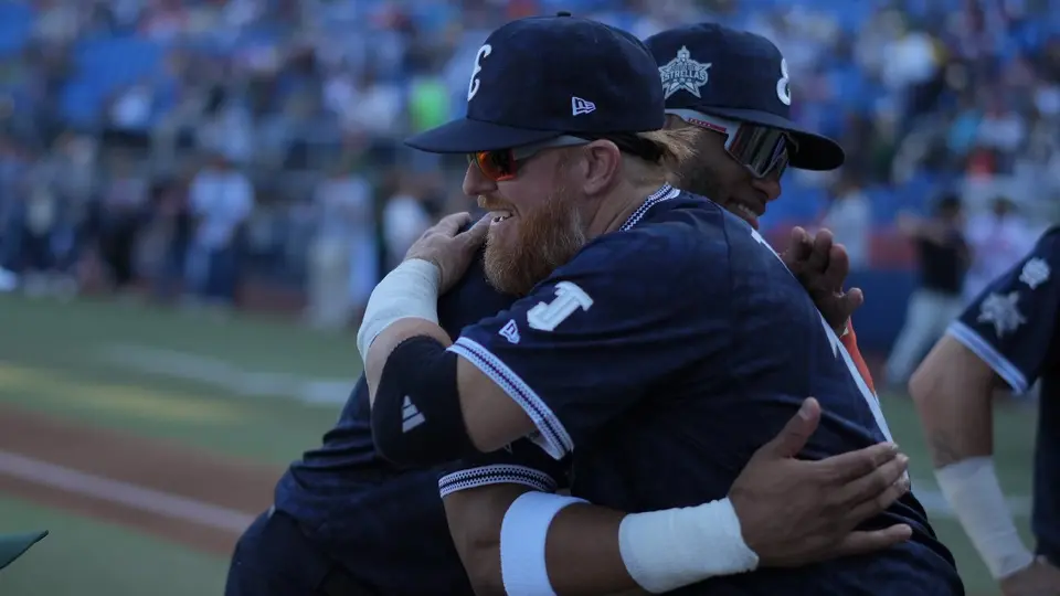 Justin Turner y Robinson Cano | x:@TorosDeTijuana