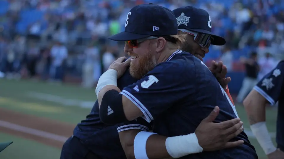 Justin Turner y Robinson Cano | x:@TorosDeTijuana
