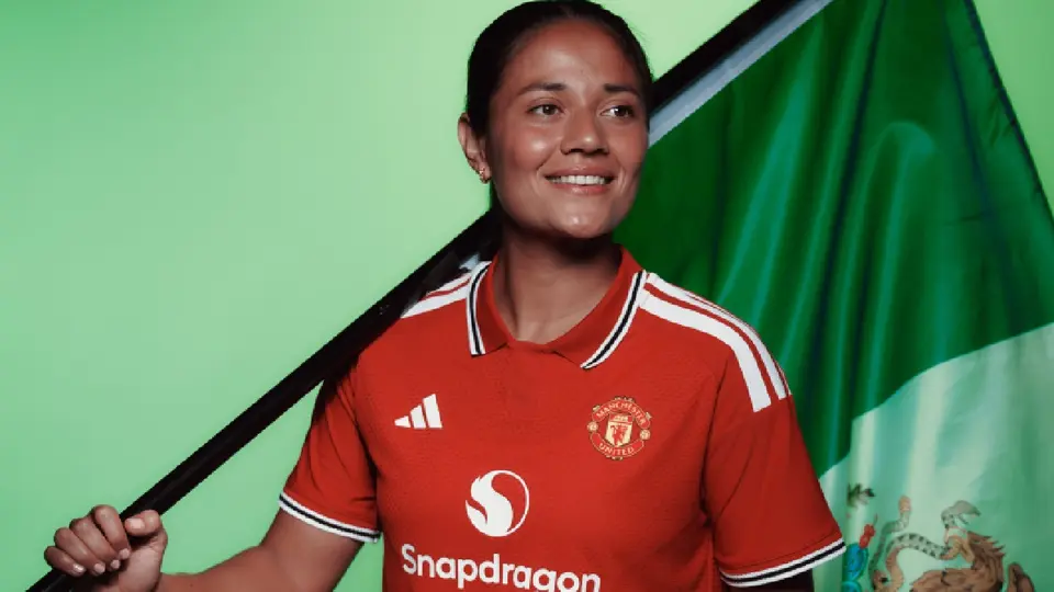 Rebeca Bernal, lista para conquistar Inglaterra con el Manchester United