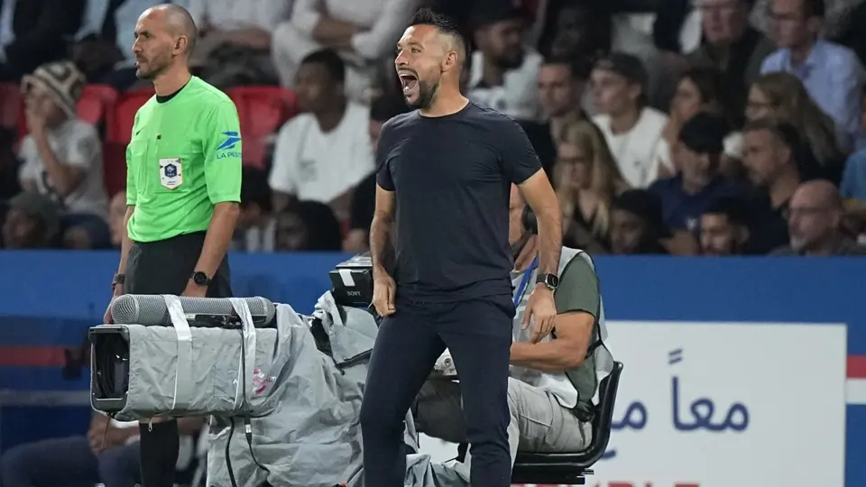 Francesco Farioli, entrenador italiano | AP