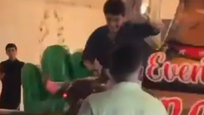 Gilberto Mora aparece en video viral montando toro mecánico